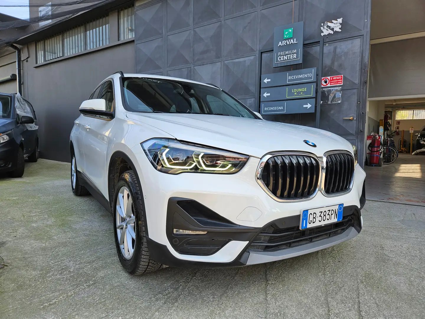BMW X1 X1 sdrive16d Business Advantage Bianco - 1
