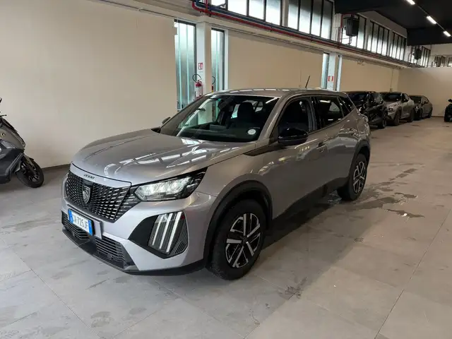 Peugeot 2008 1.2 puretech Active