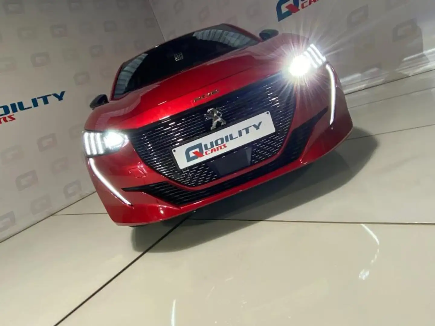 Peugeot 208 GT Rosso - 2