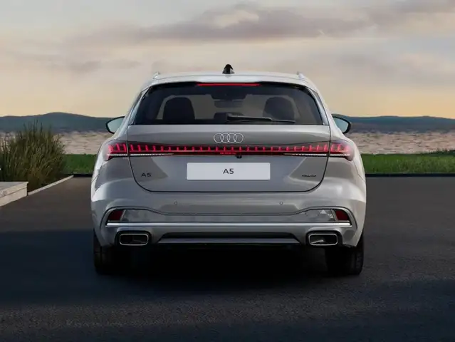 Audi A5 view 6