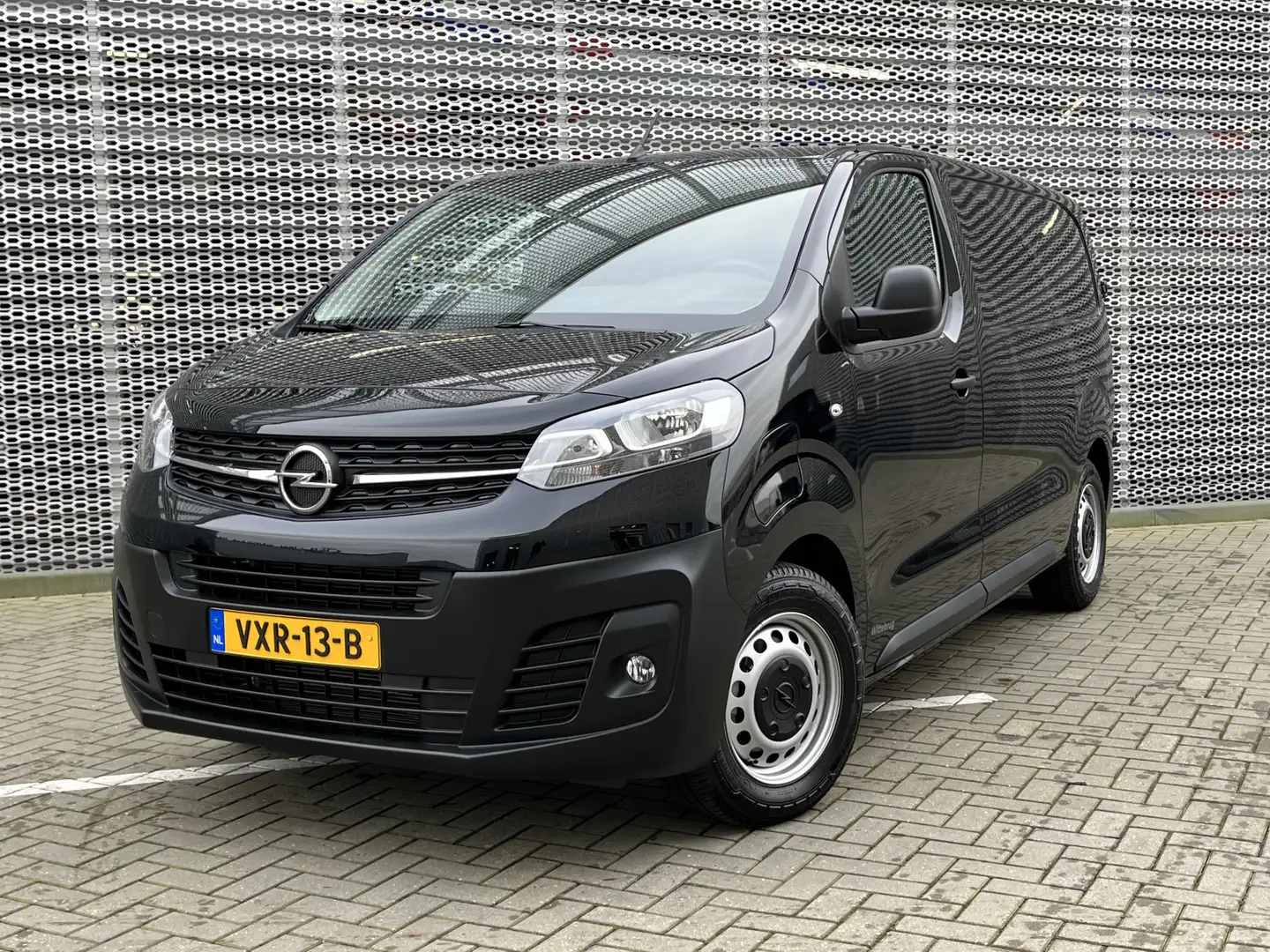 Opel Vivaro-e Electric L2 75 kWh 100% Elektrisch | Navigatie Чорний - 2