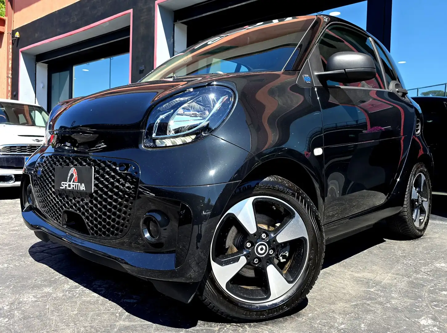 smart forTwo TOTAL BLACK UNIPRIO PARI AL NUOVO! EQ - 1