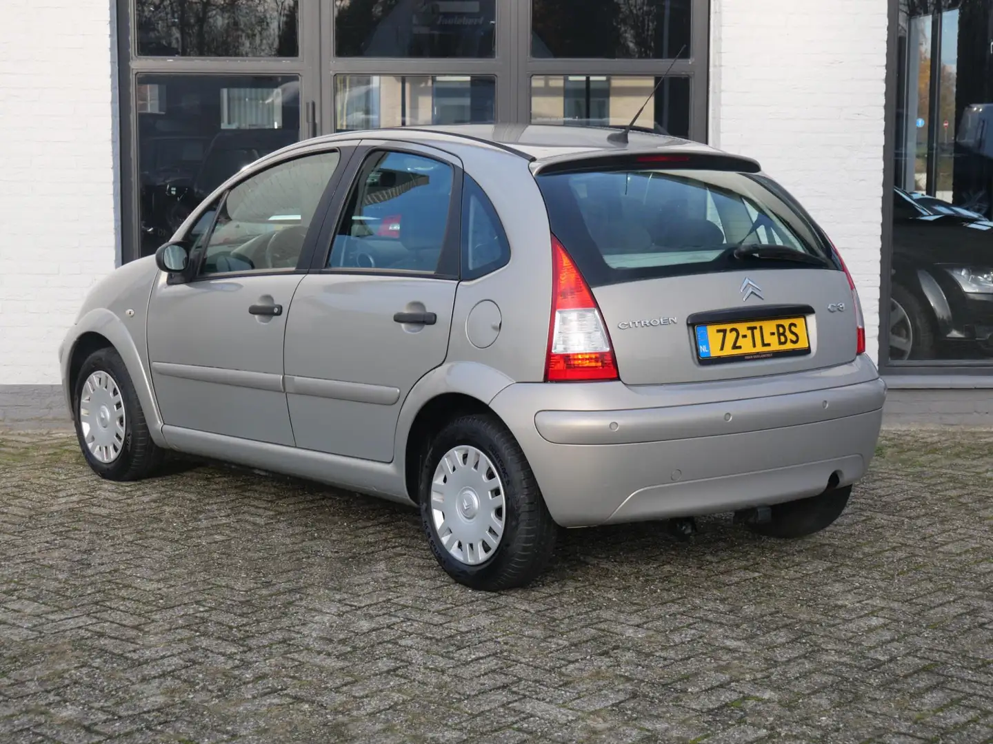 Citroen C3 1.4i Ambiance 87000km !!! Ecc Pdc Cruise Elektr. p Beige - 2