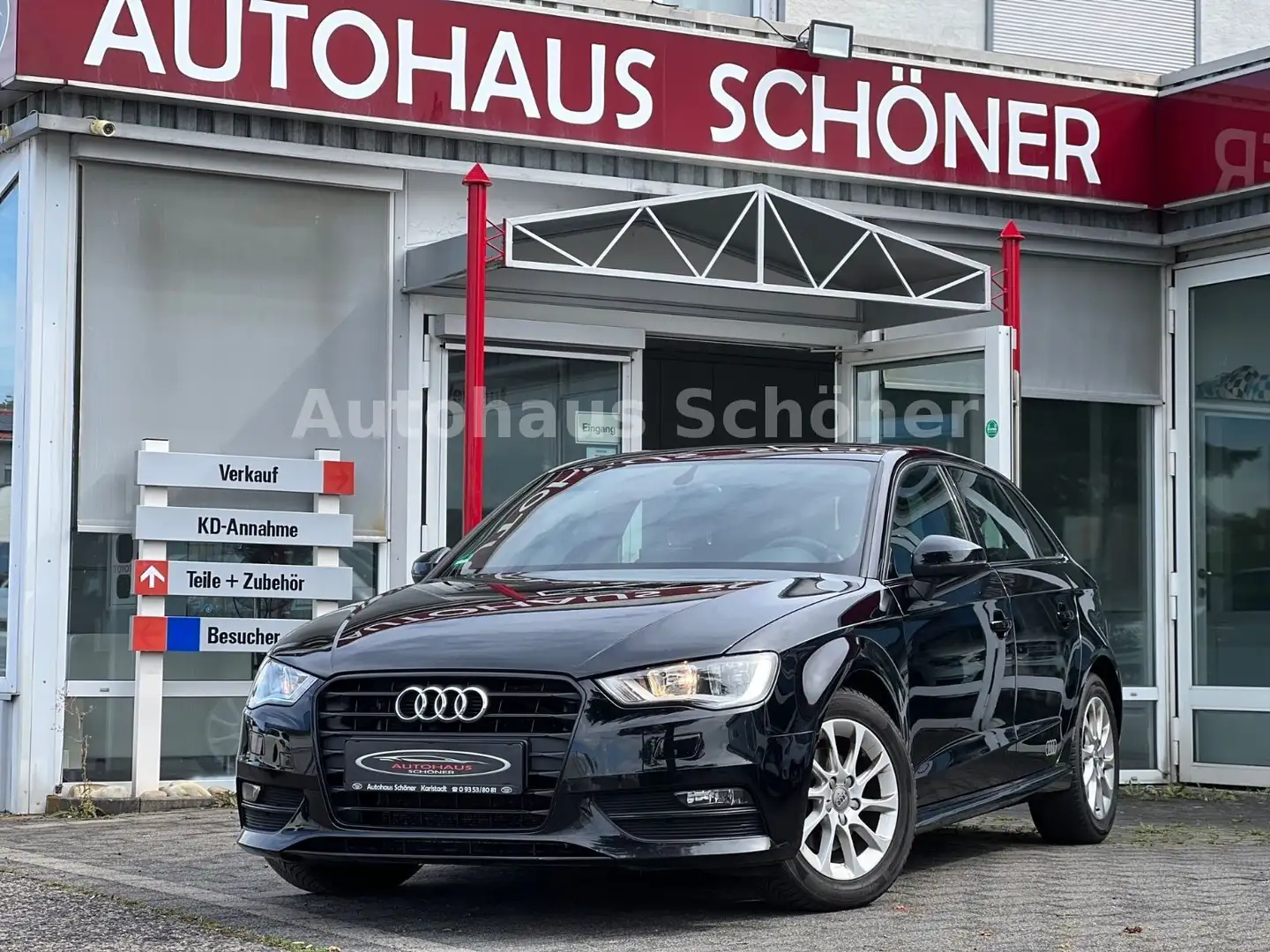 Audi A3 Sportback attraction ultra**KLIMAAUTOMATIK** Schwarz - 1