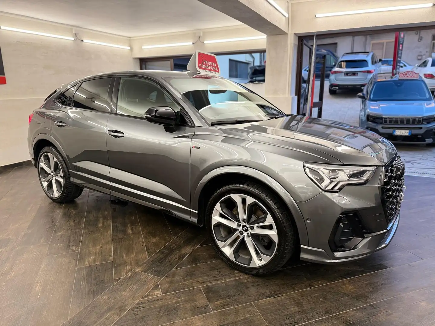 Audi Q3 Q3 40 TDI quattro S tronic S line edition Grau - 1