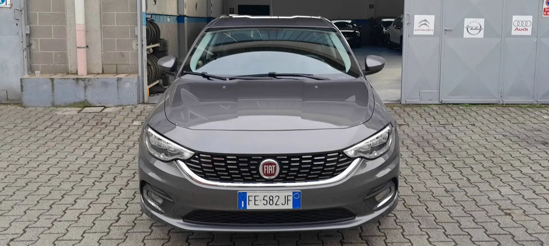 Fiat Tipo 1.4 Opening Edition Euro6B Gris - 2