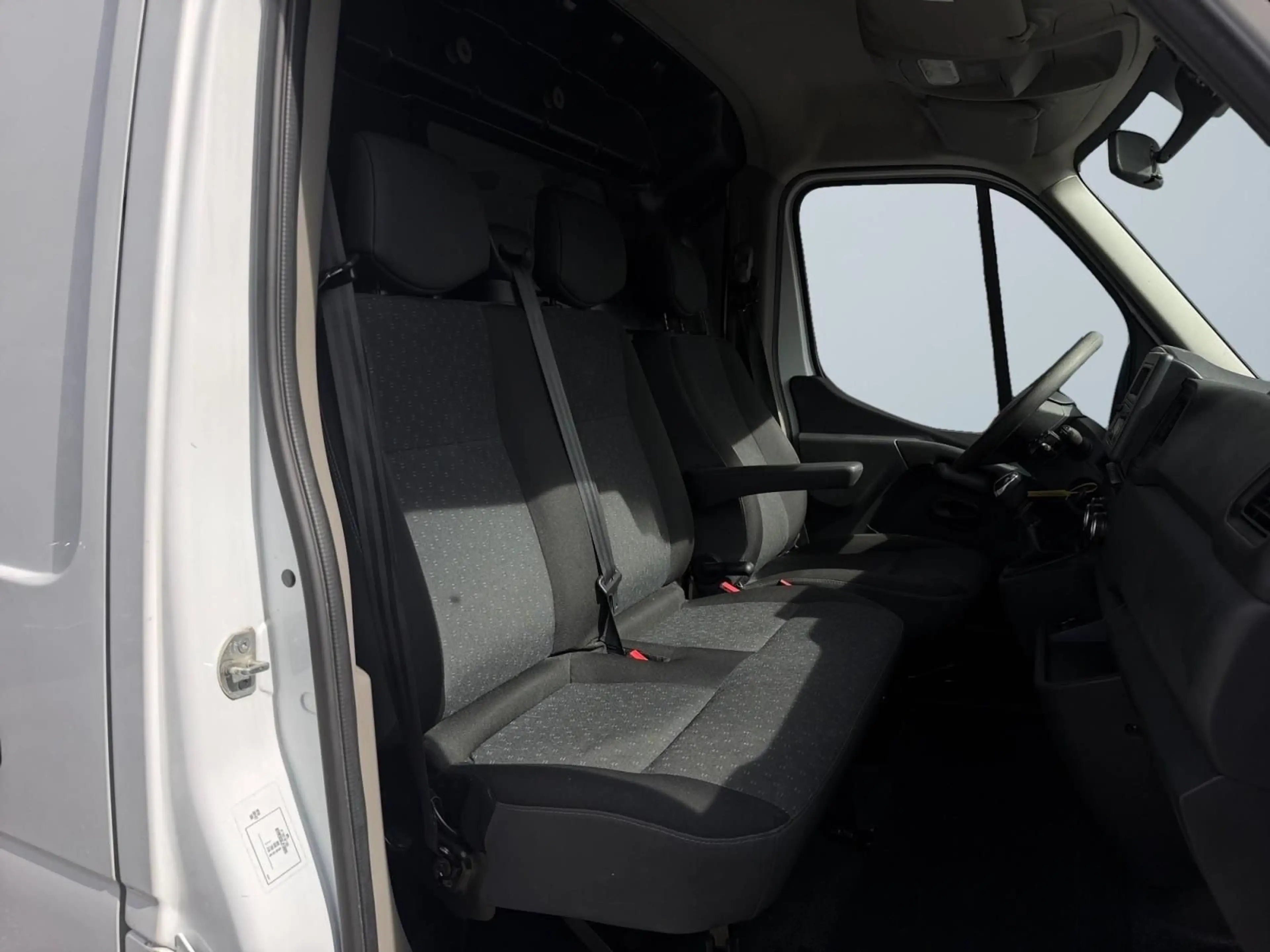 Opel Movano B Kasten HKa L2H2 3,5t/KLIMA/EURO.6/TOP/2 — photo 12