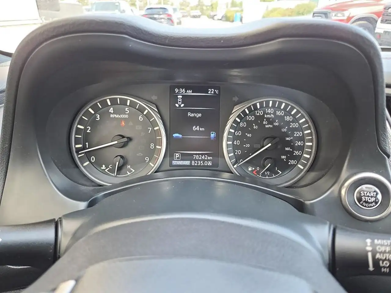 Infiniti Q50 снимка Infiniti Q50