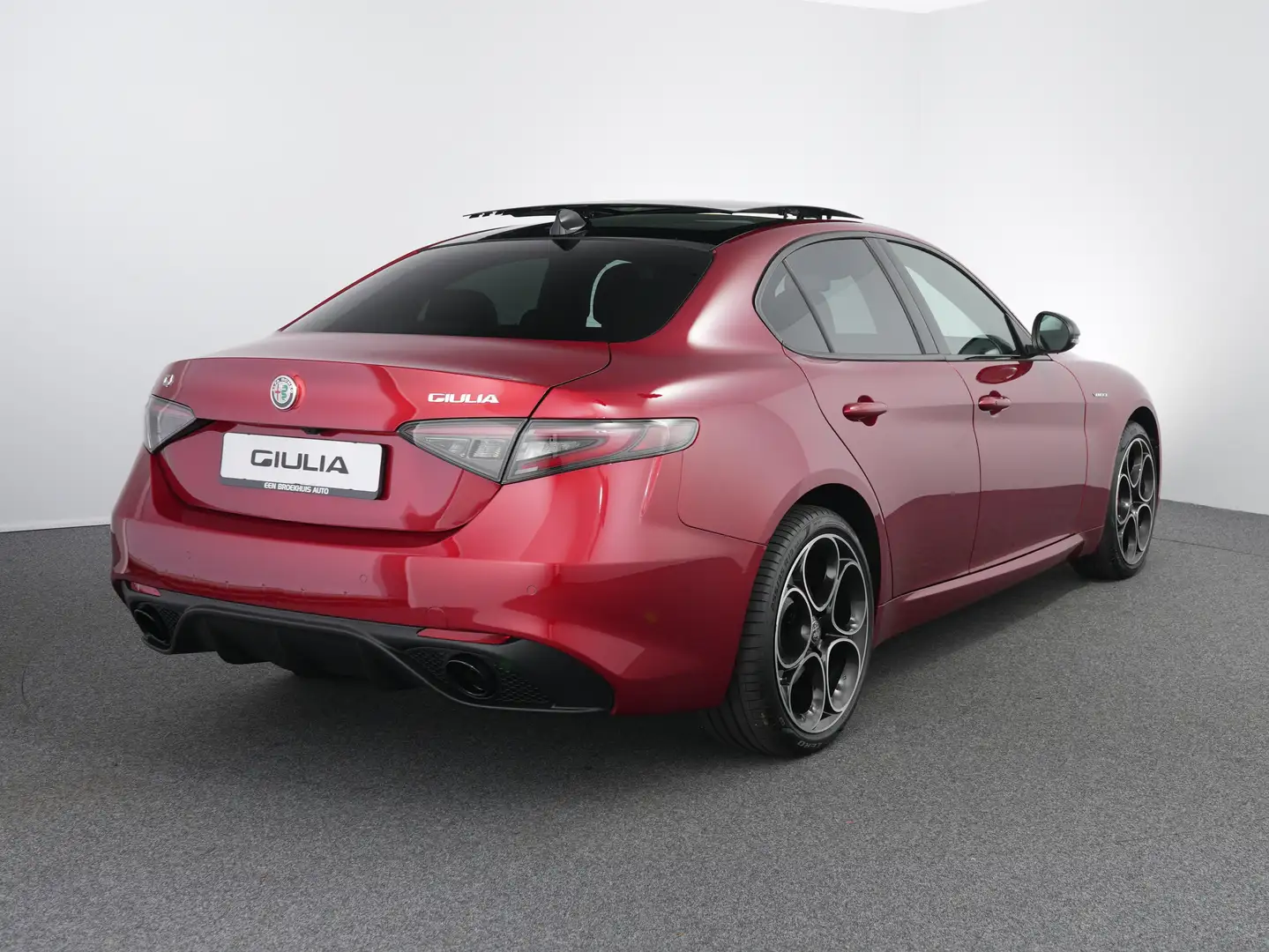 Alfa Romeo Giulia Veloce Automaat Rood - 2