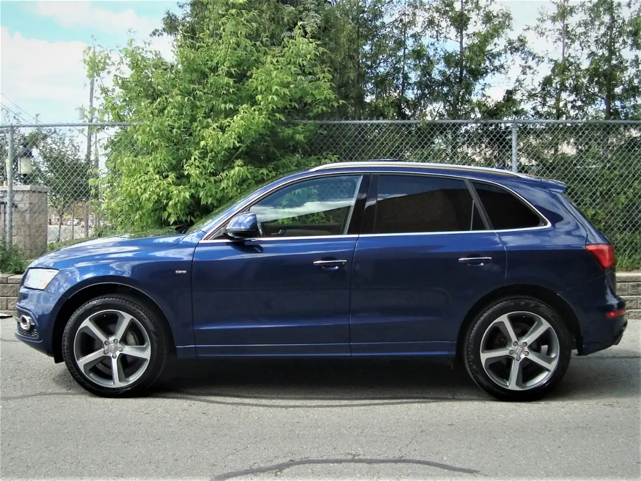 Audi Q5 photo Audi Q5