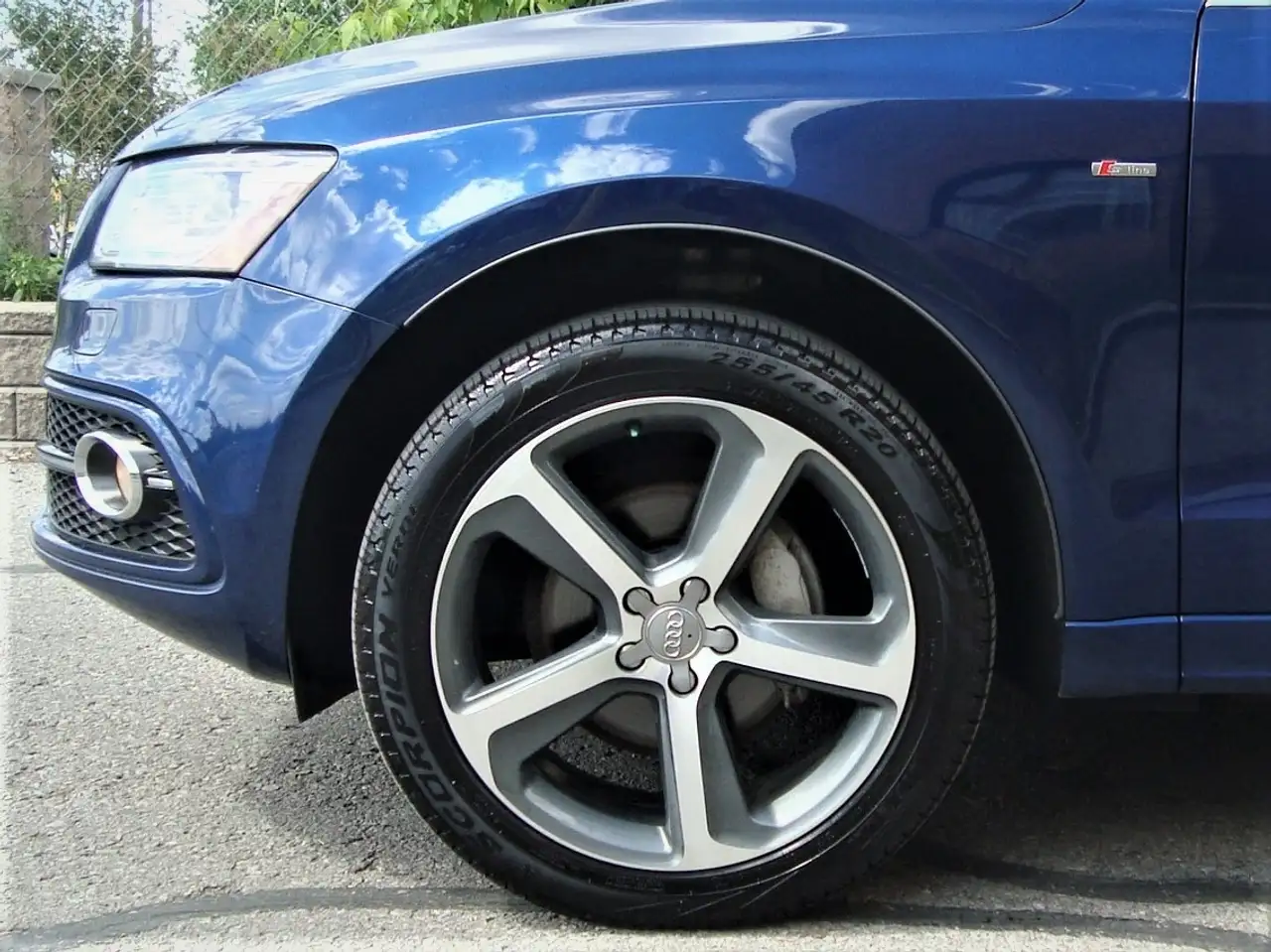 Audi Q5 photo Audi Q5