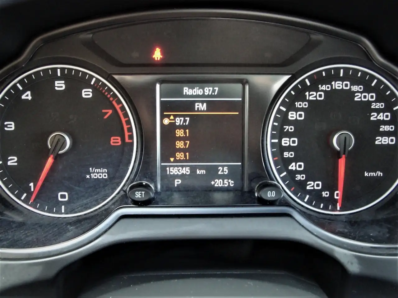 Audi Q5 photo Audi Q5