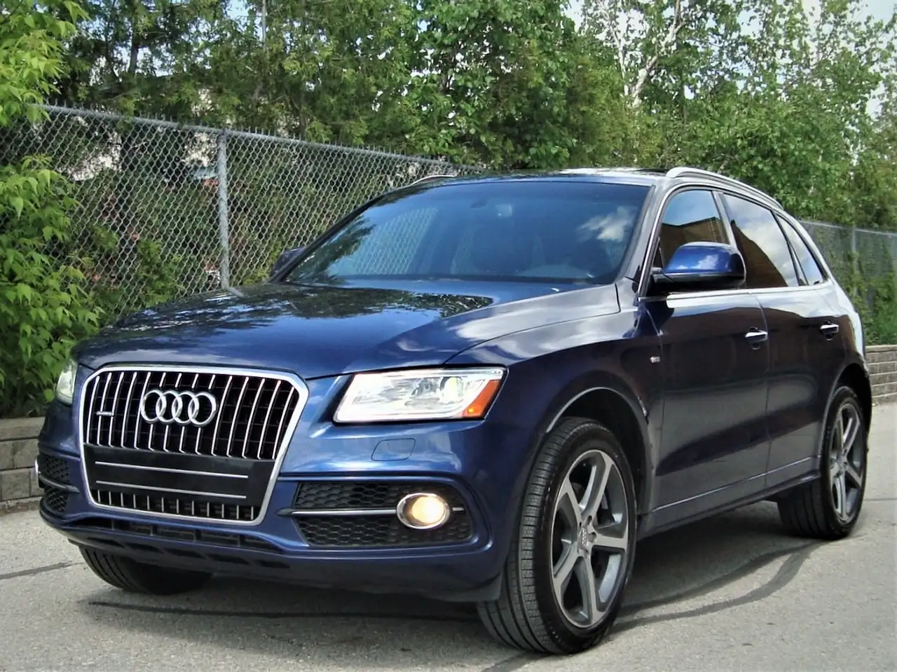 Audi Q5 photo Audi Q5