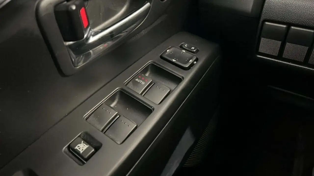 Mazda 5 снимка Mazda 5
