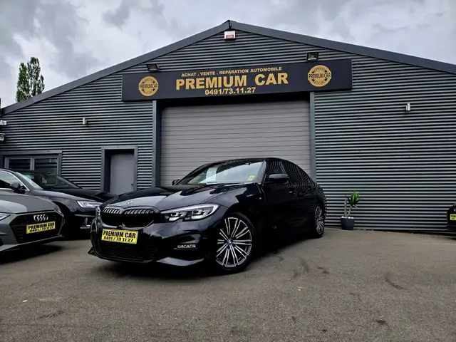 BMW 3 Series view 3