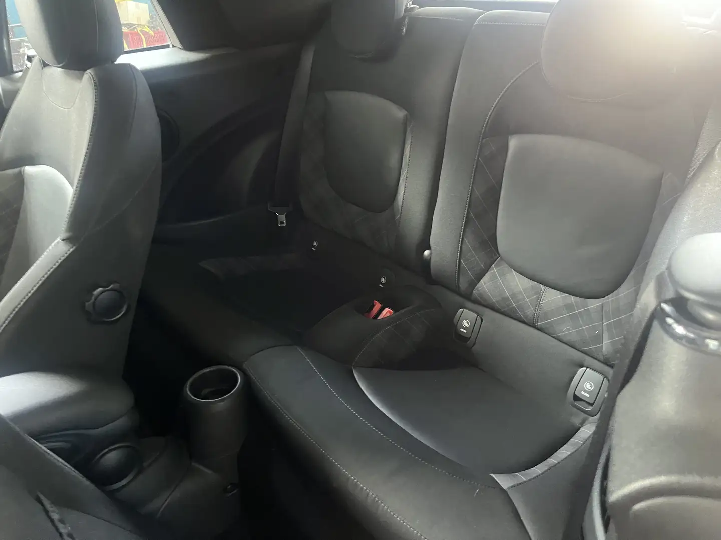 MINI Cooper D Cabrio 1.5 Boost rumore motore - 2
