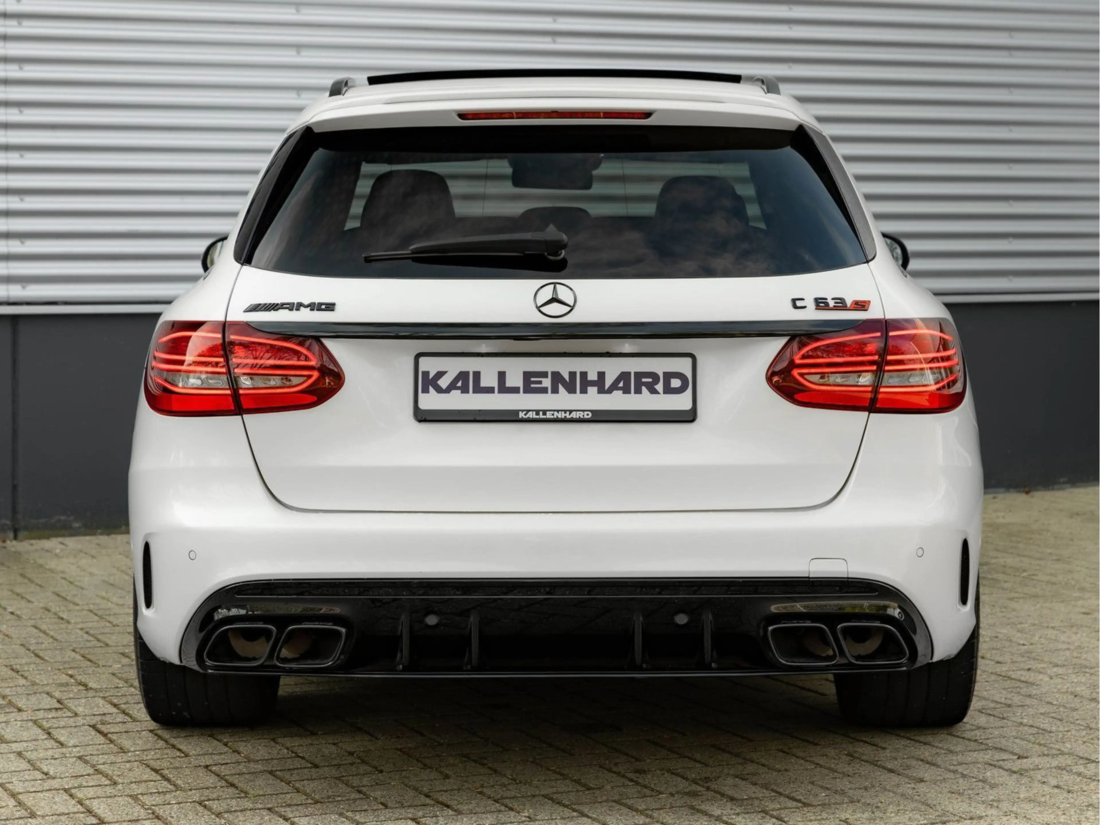 Mercedes-Benz C 63 AMG Estate S - Facelift - Pano - Sportuitla — photo 6