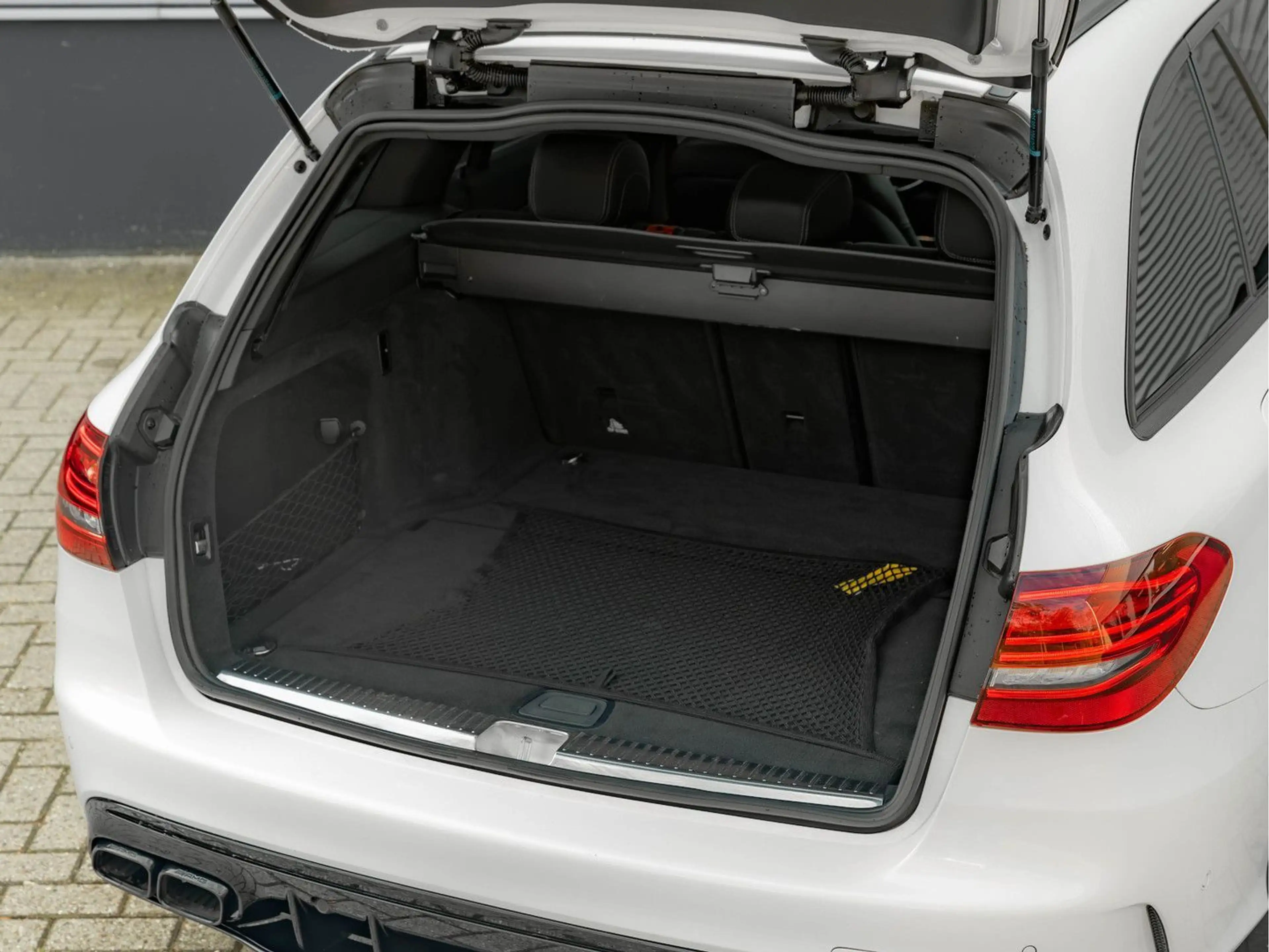 Mercedes-Benz C 63 AMG Estate S - Facelift - Pano - Sportuitla — photo 15