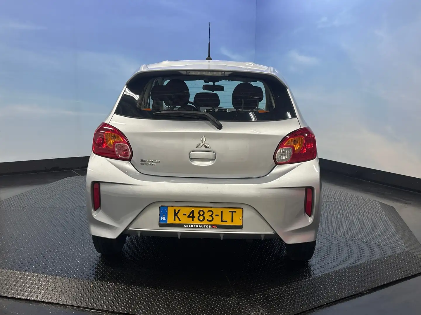 Mitsubishi Space Star 1.0 Cool+ Airco | 5 deurs | Elektr. pakket | Neder Grijs - 2