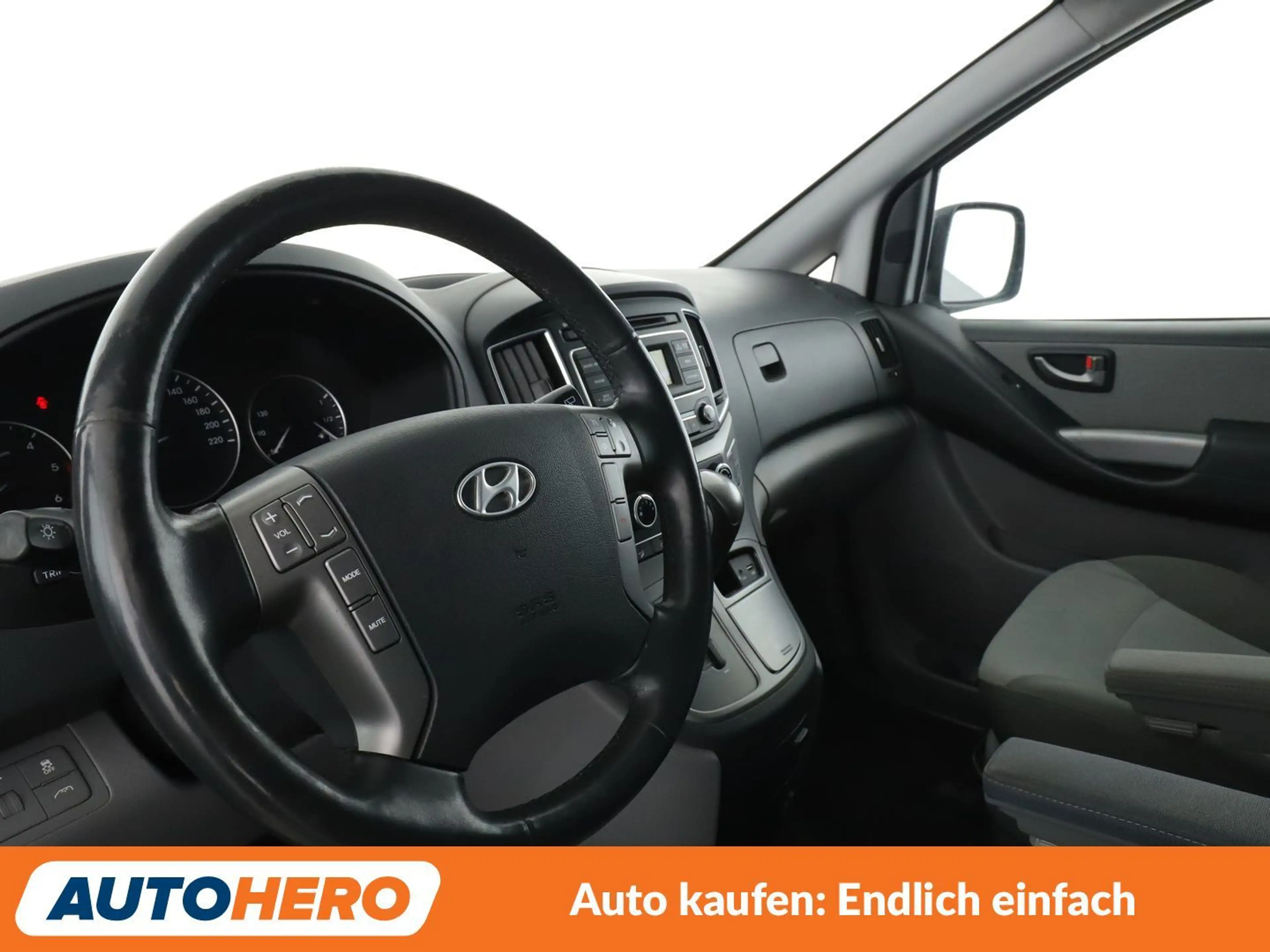 Hyundai H-1 2.5 CRDi Travel Trend Aut.*TEMPO*PDC*AHK*KLIMA* — photo 11