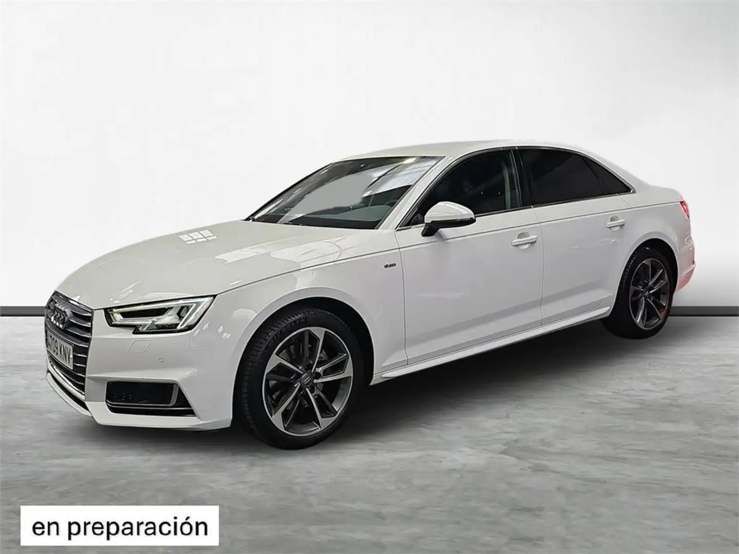 Audi A4 2.0TDI S line edition 110kW - 1