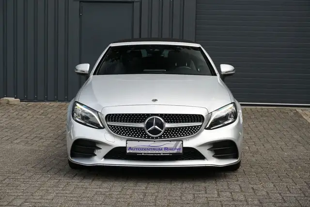 Mercedes-Benz C-Class view 2