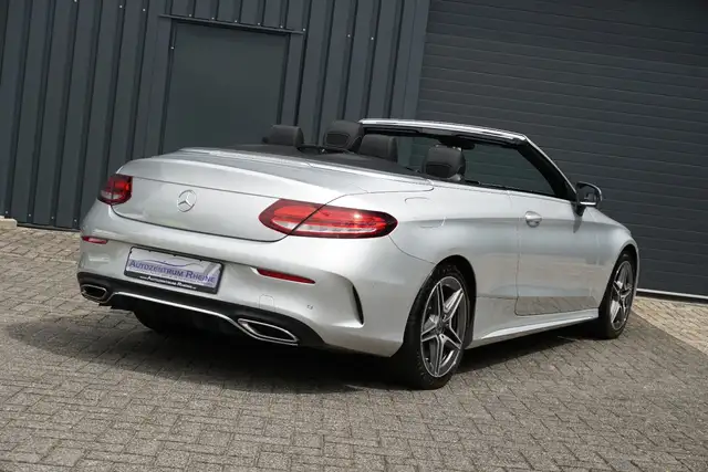 Mercedes-Benz C-Class view 7