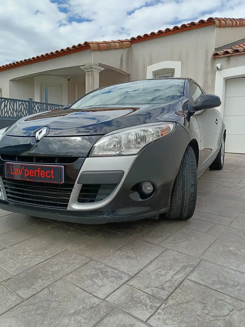 Renault Megane Mégane III Coupé dCi 110 FAP eco2 Dynamique Euro 5 - 2