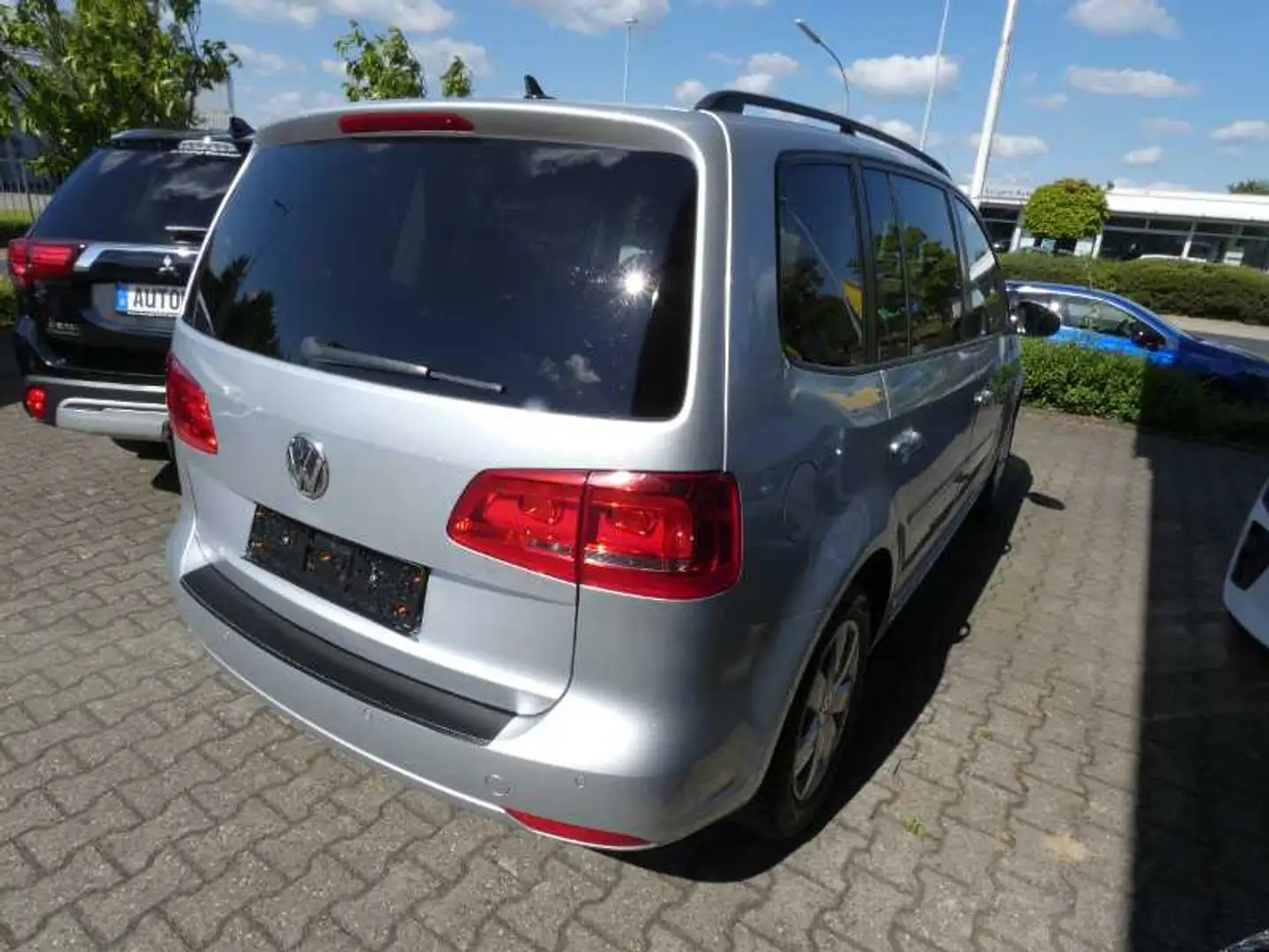 Volkswagen Touran 1.2 TSI Comfortline ,,Klimaautomatik´´ Plateado - 2