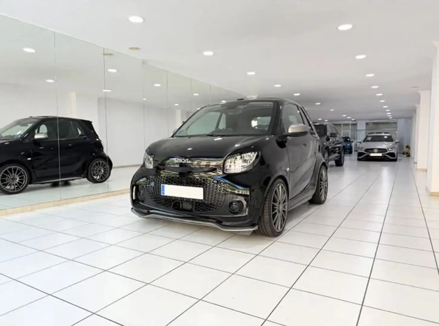 smart forTwo EQ cabrio Negro - 1