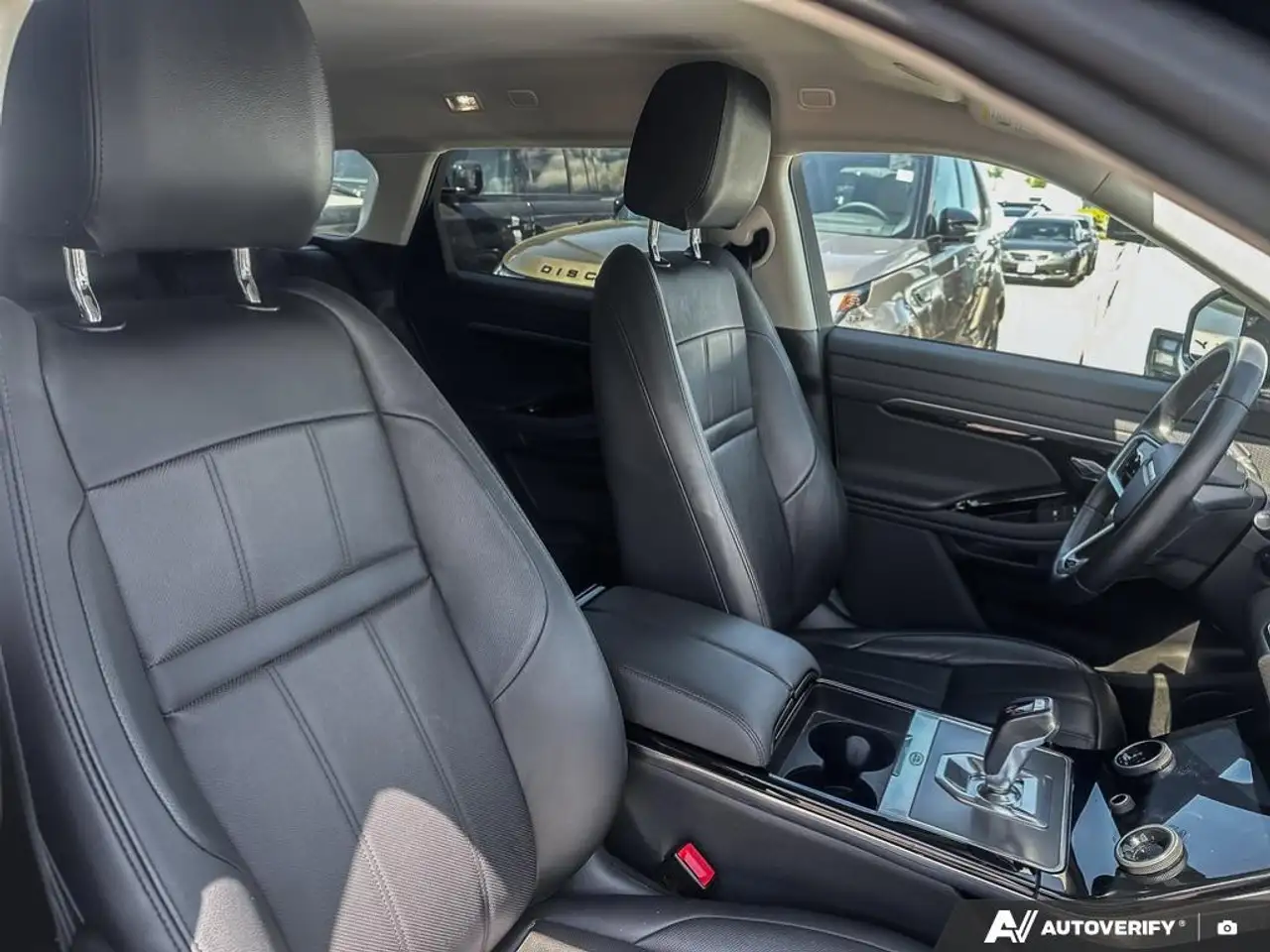 Land Rover Range Rover Evoque photo Land Rover Range Rover Evoque