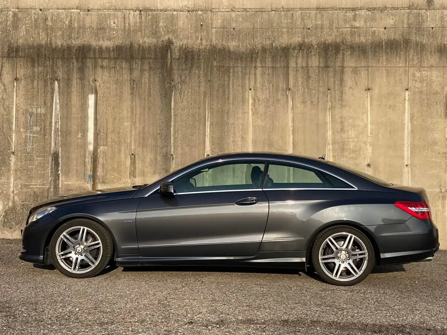 Mercedes-Benz E 250 Coupe cdi be Avantgarde - 1
