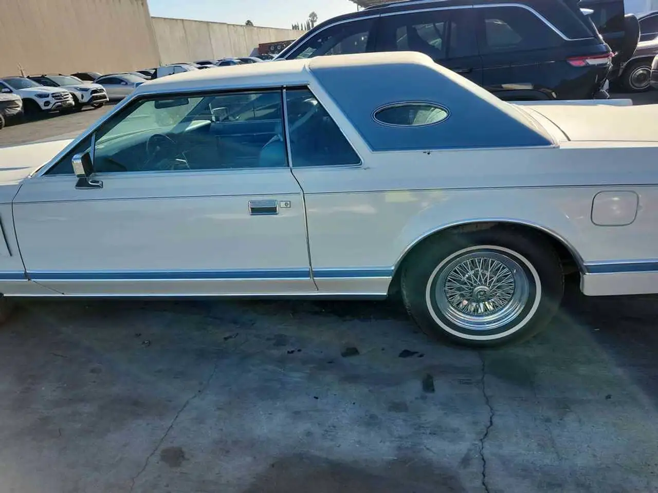 Lincoln Continental Mark V, foto 11