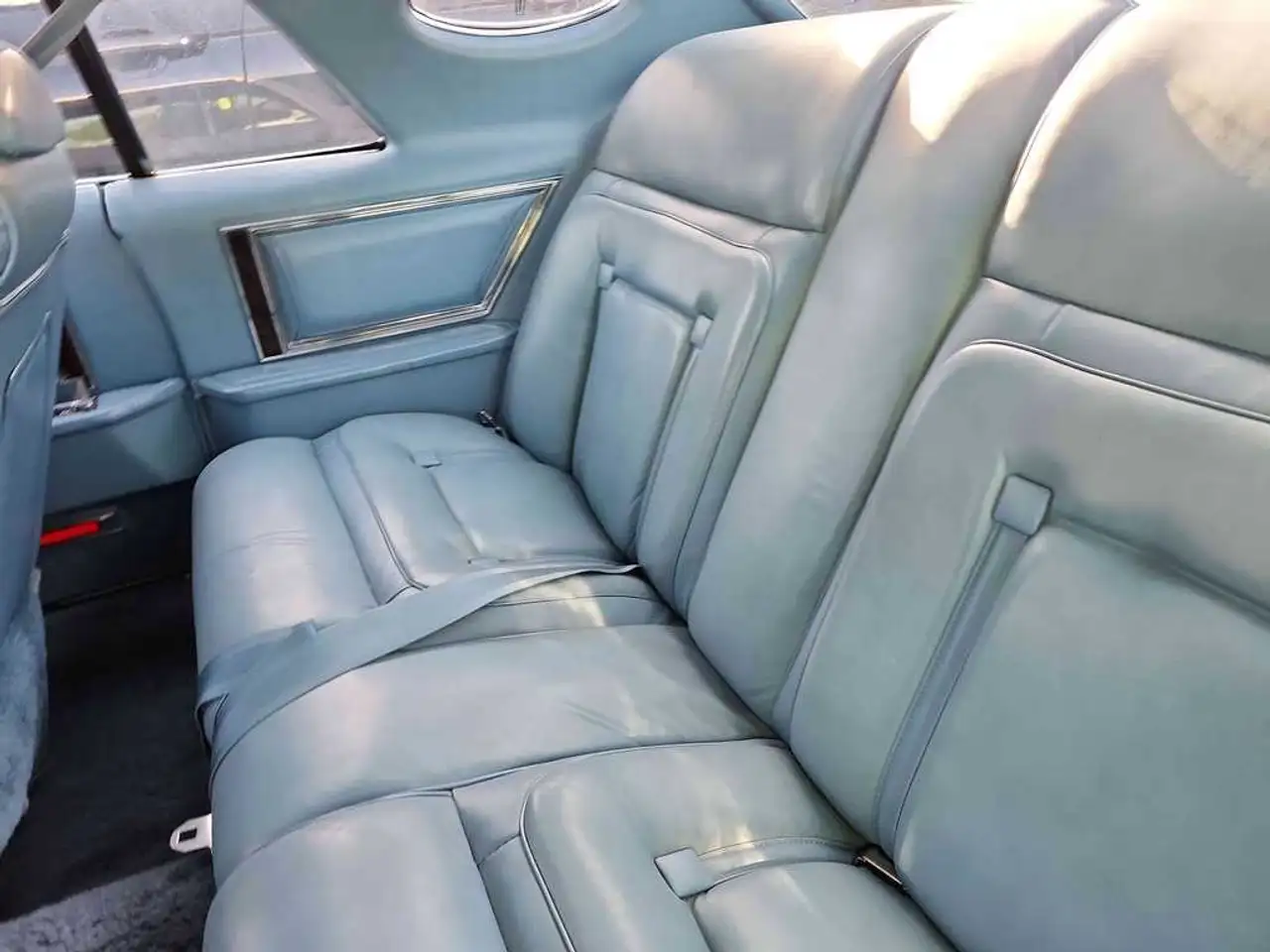 Lincoln Continental Mark V, foto 6