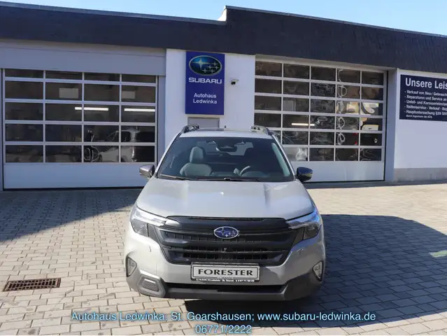 Subaru Forester 2.0ie Lineartronic Exclusive
