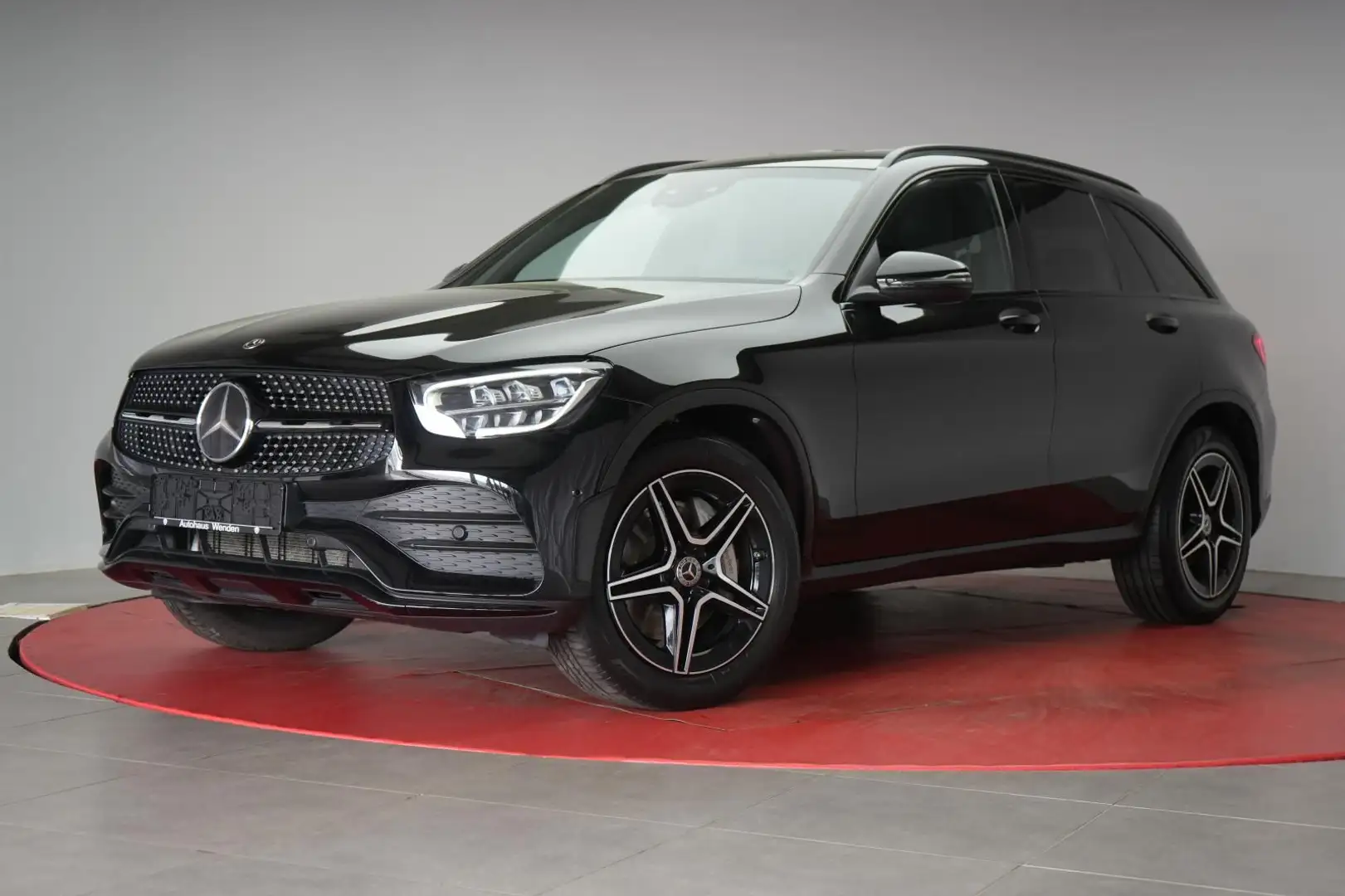 Mercedes-Benz GLC 300 4Matic 9G-Tronic AMG Navi/Distronic/Kame Schwarz - 2
