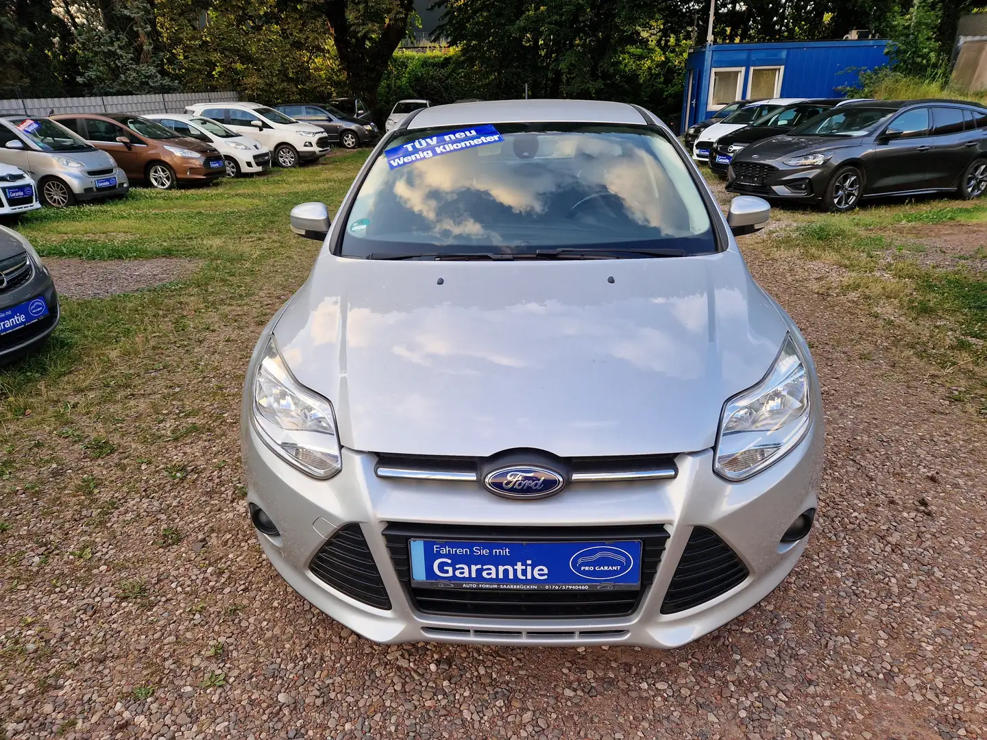 Ford Focus Klima 74Tkm Sitzhzg 2Hnd Scheckh 16" ESP PDC Silber - 2