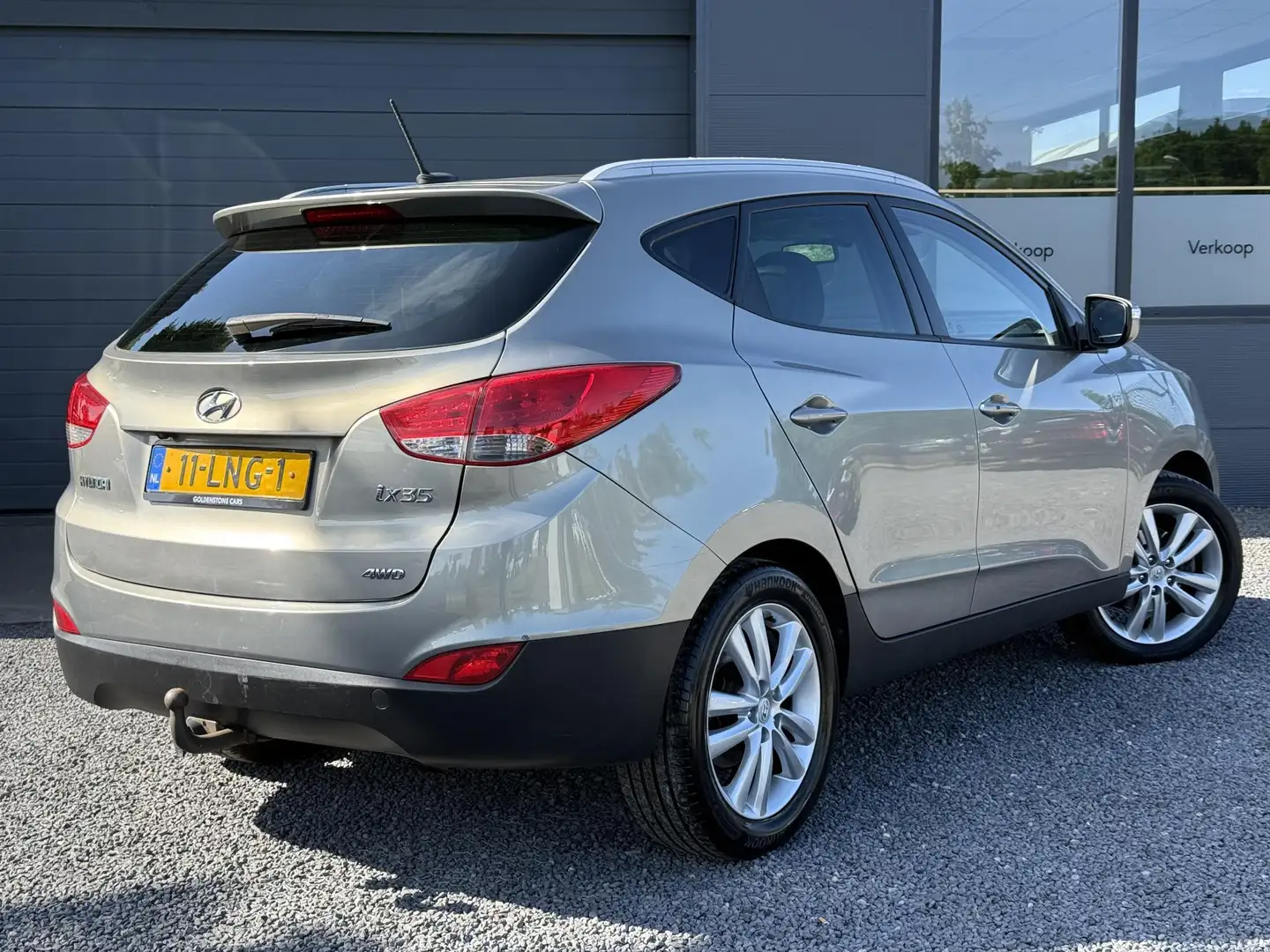 Hyundai iX35 2.0i 4WD i-Catcher 1e Eigenaar,4x4,Pano,Trekhaak,S Grijs - 2