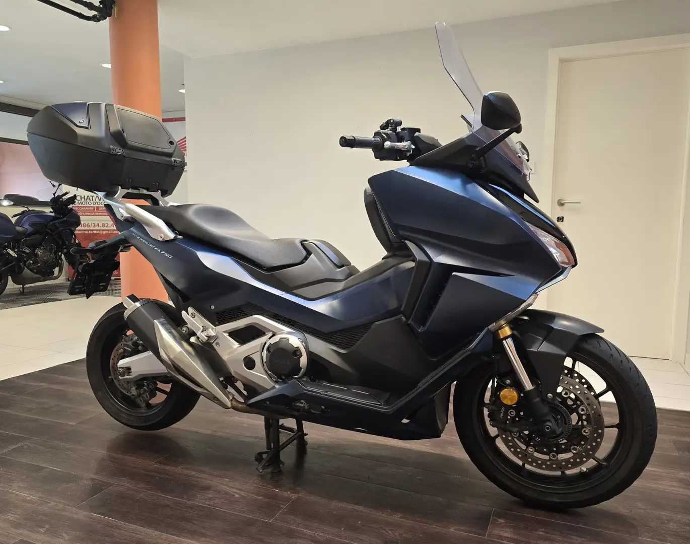 Honda Forza 750 Modrá - 2