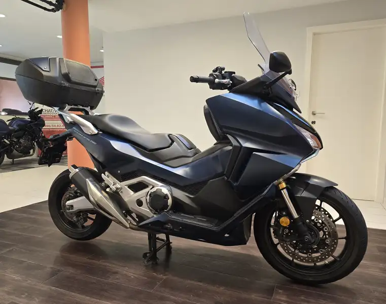 Honda Forza 750 - foto 2