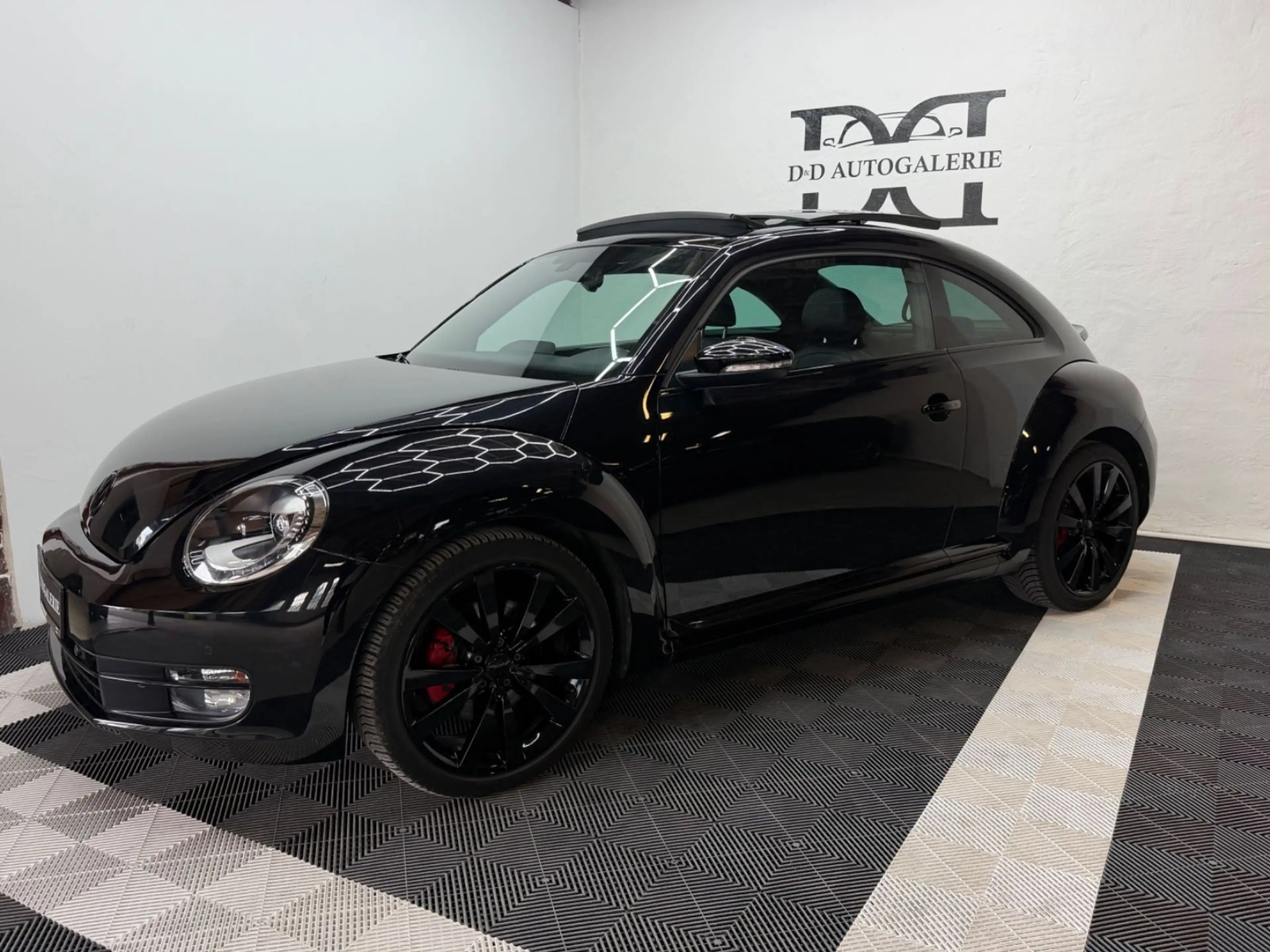 Volkswagen Beetle Sport|Pano|Navi|BI-Xenon|Keyless|39.800Km — photo 3