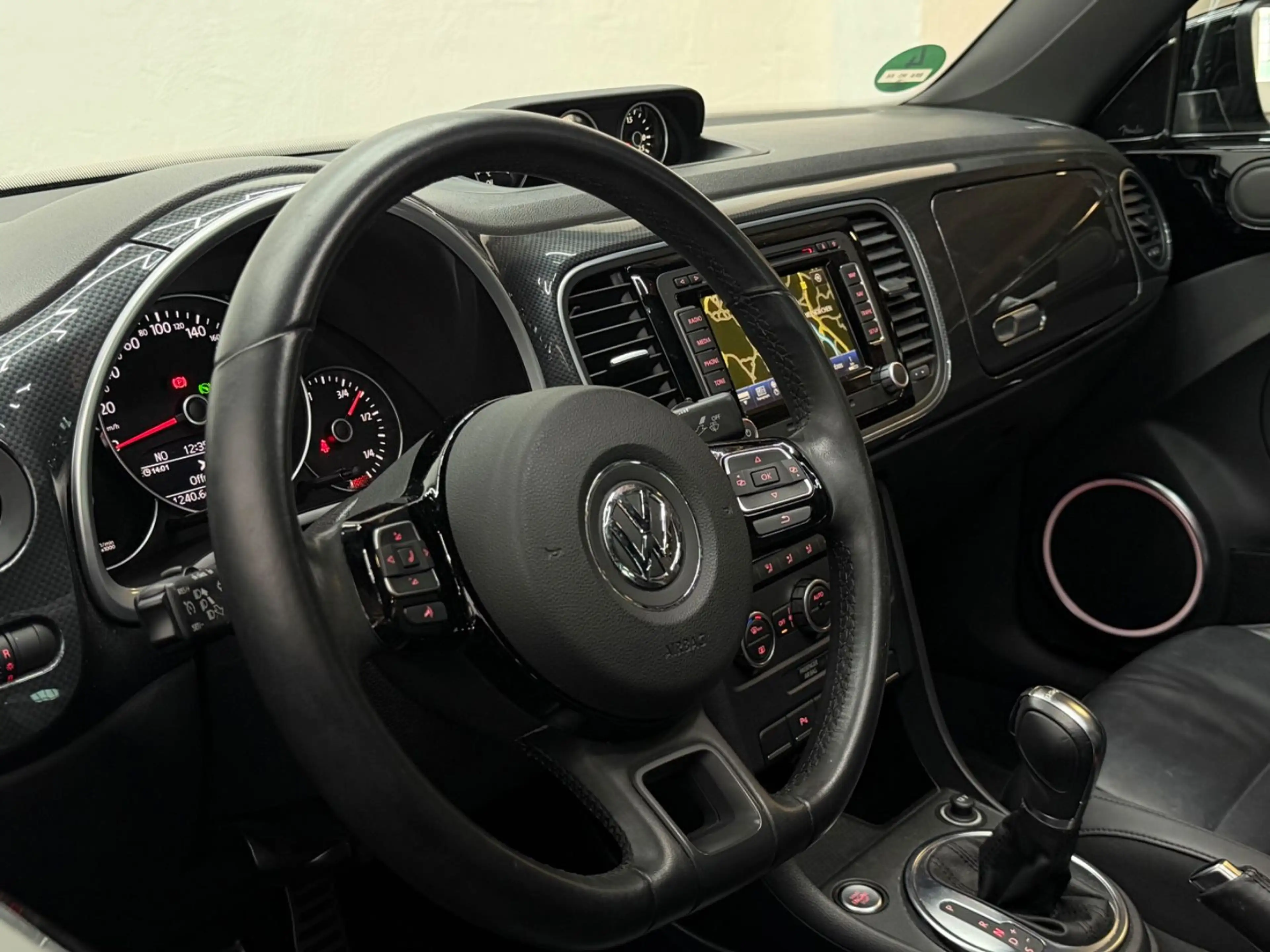 Volkswagen Beetle Sport|Pano|Navi|BI-Xenon|Keyless|39.800Km — photo 12