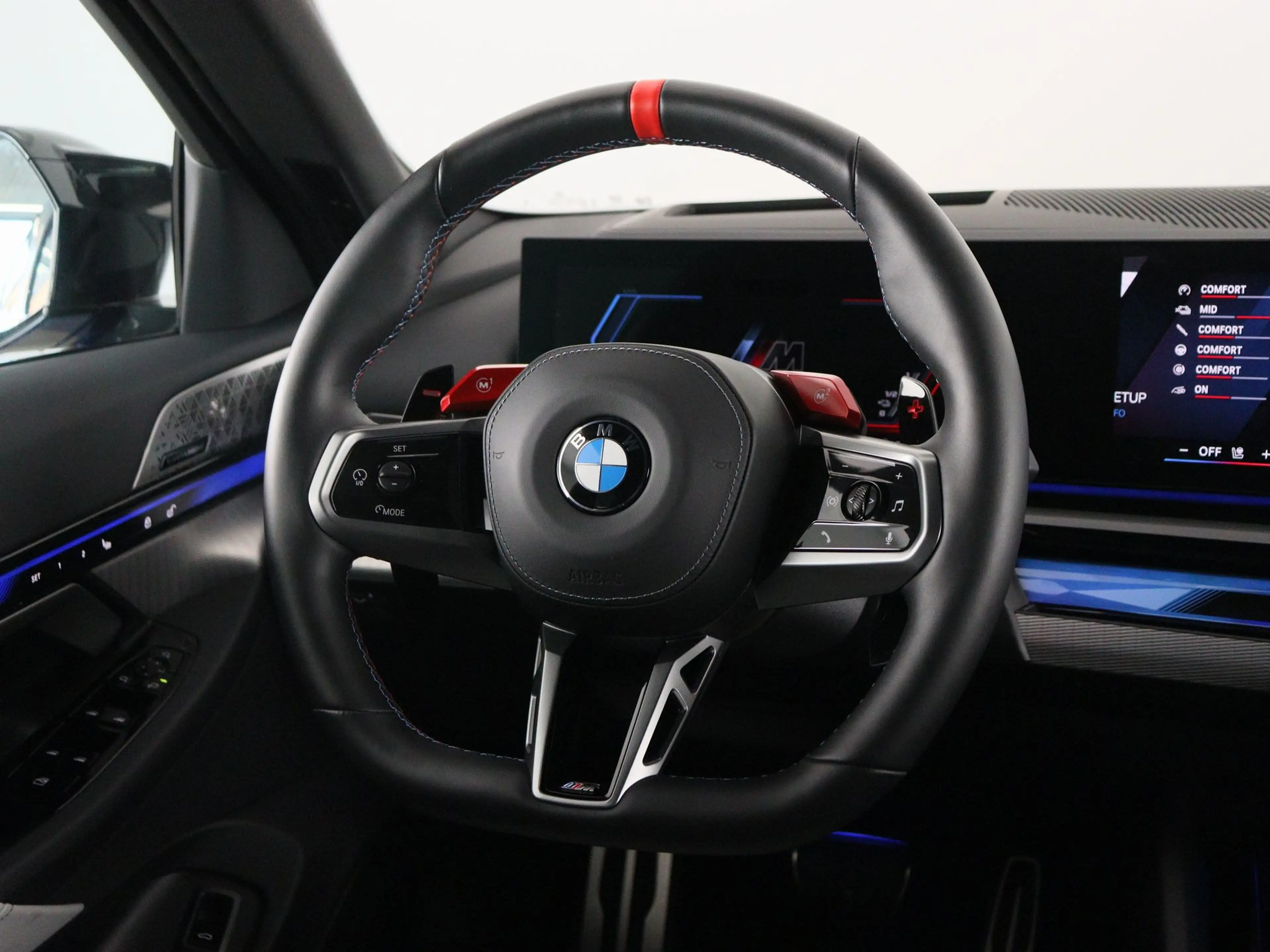 BMW M5 Touring — photo 2