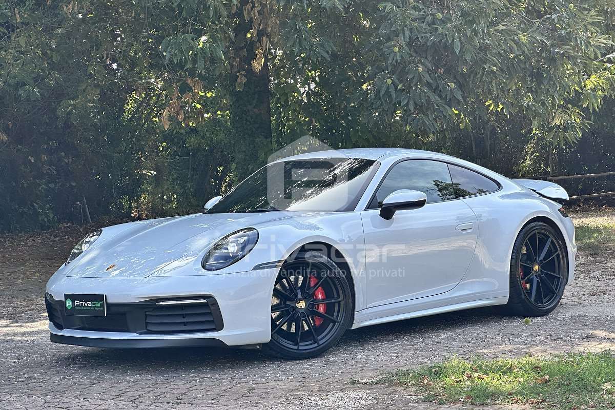 Porsche 992