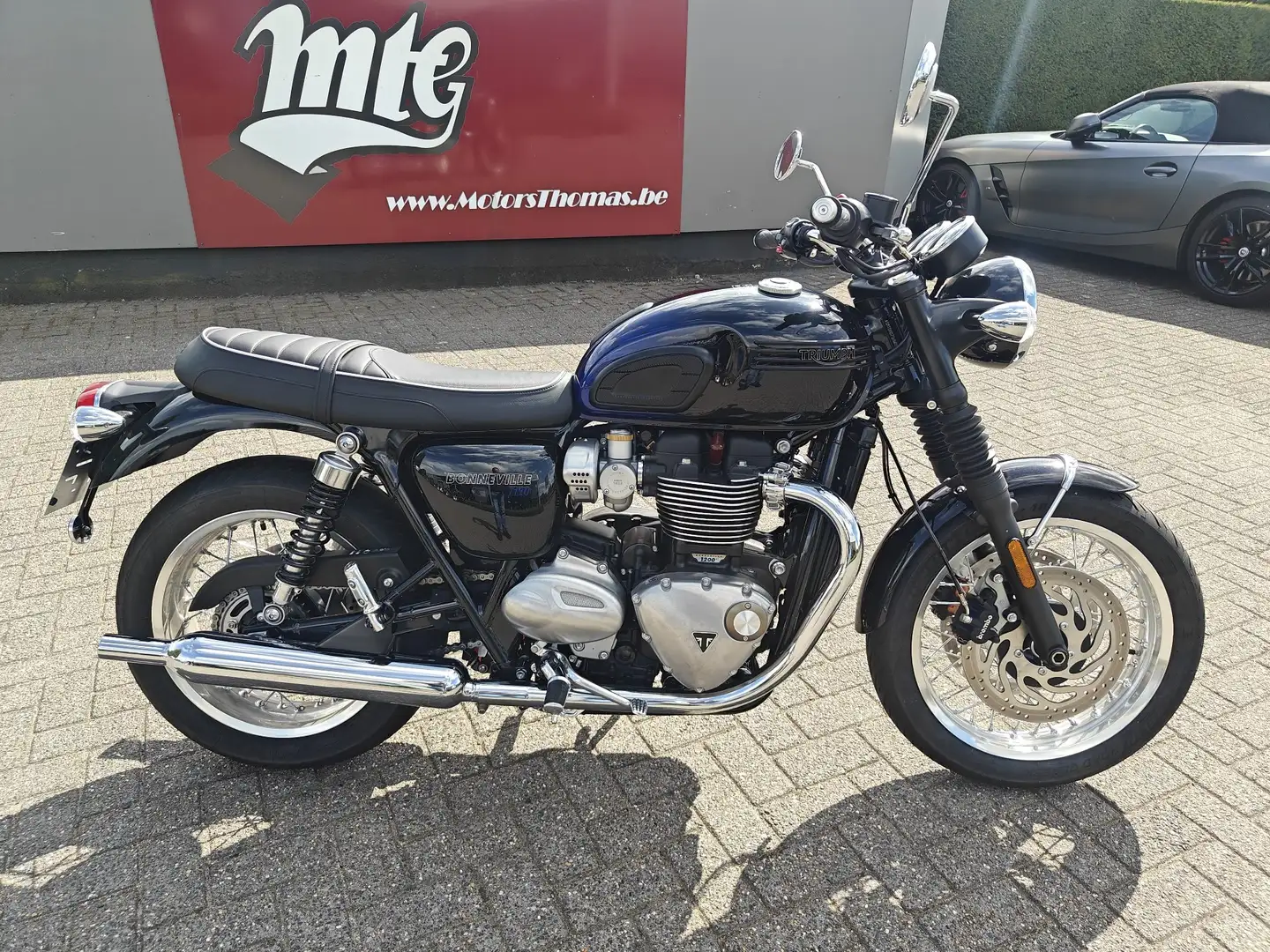 Triumph Bonneville T120 Stealth Edition Noir - 2