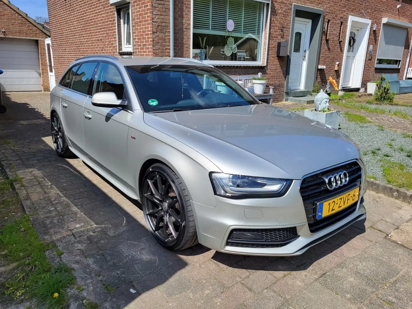 Audi A4 1.8 TFSI S Edition Zilver - 2