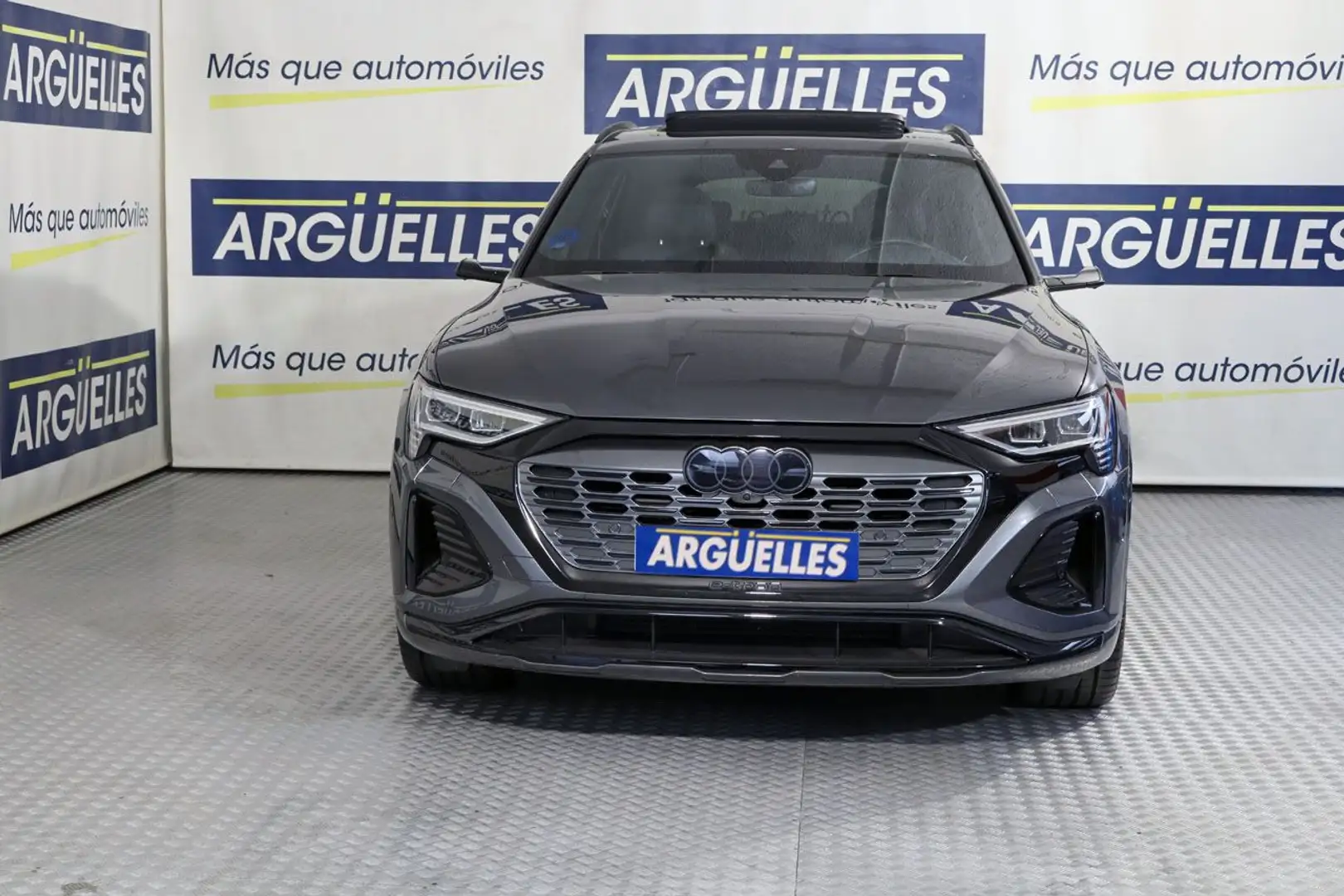 Audi Q8 E-tron Sportback S line 55 Quattro 408cv Gris - 2