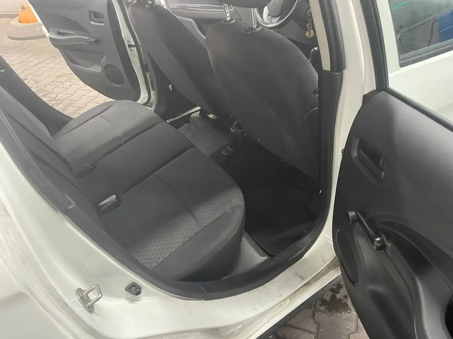 Mitsubishi Space Star Space Star 1.0 Cool+ Wit - 2