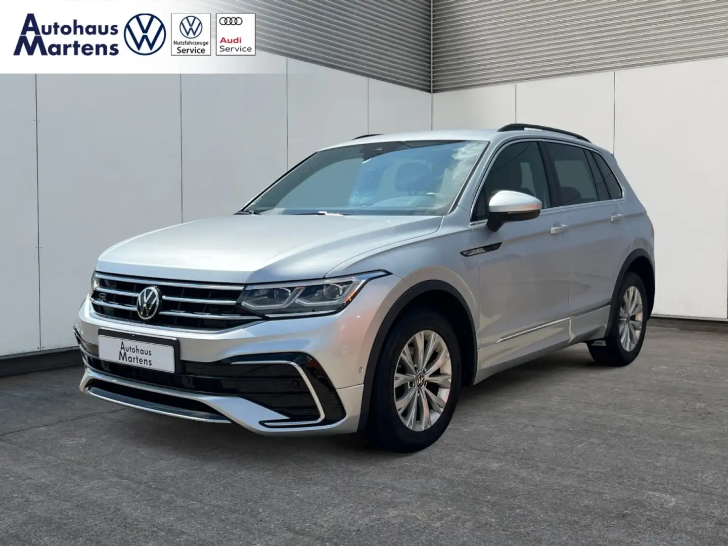 Volkswagen Tiguan R-Line 2.0 TDI Klima Navi Rückfahrkamera Plateado - 1