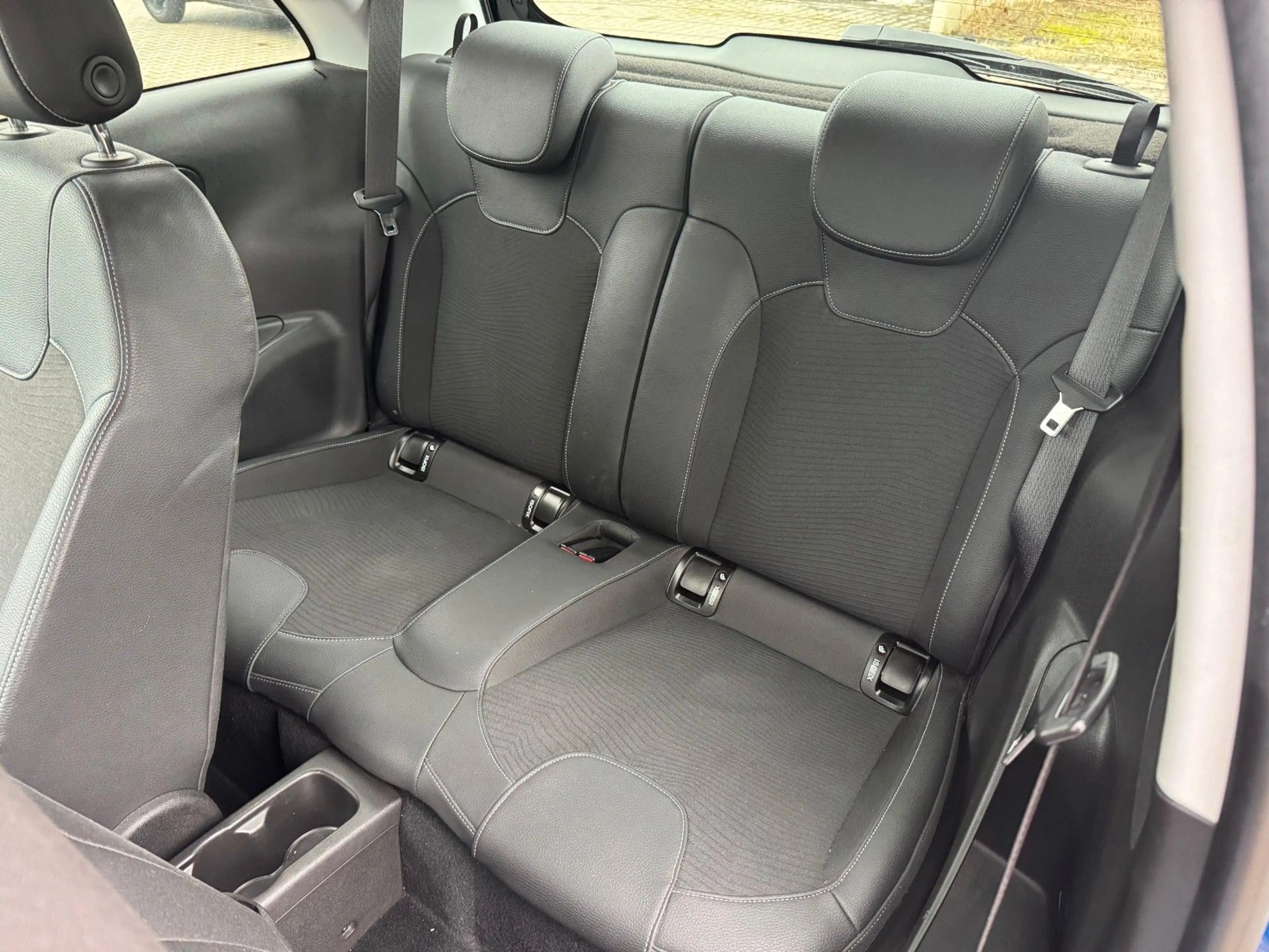 Opel Adam 120 Jahre 1.4 SHZ*LHZ*PDC*CarPlay*2.Hand — photo 10